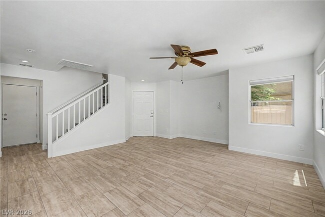 Foto del edificio - 8168 New Leaf Ave