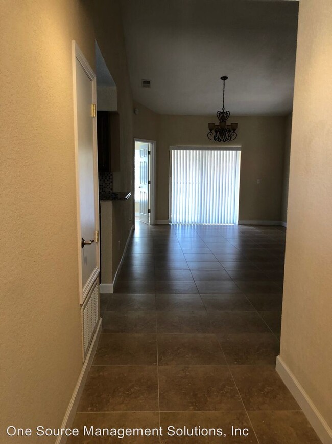 Building Photo - 7454 Sugar Bend Dr