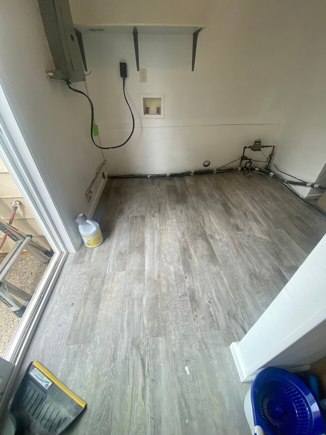 Foto del edificio - 408 E Broadwell St