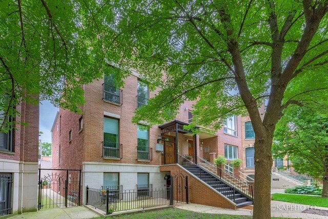 Building Photo - 836 S Bishop St