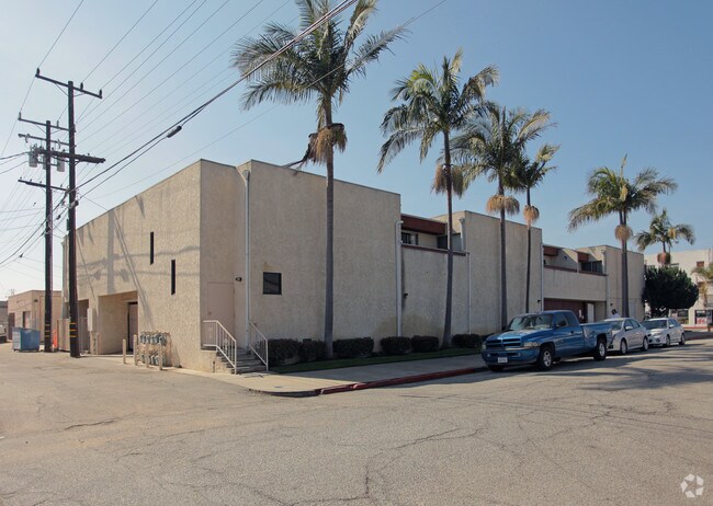 Foto del edificio - 1600-1604 Cabrillo Ave SE