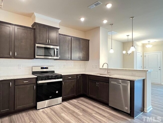 Building Photo - 4812 Trikala Ave