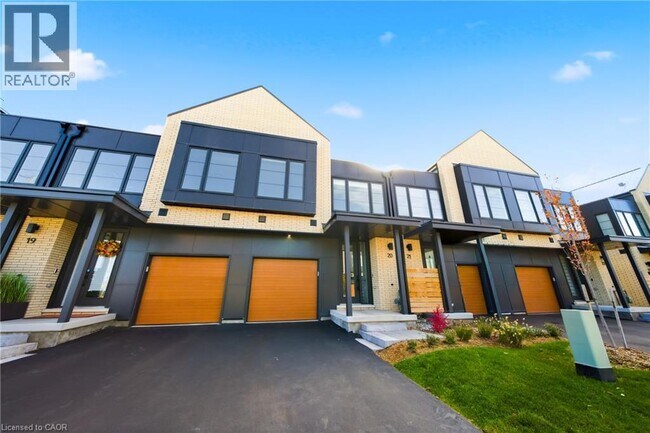 Photo du bâtiment - 2273 Turnberry Rd