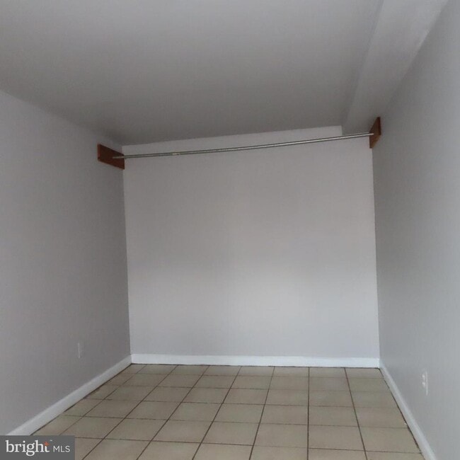 Building Photo - 11601 Buchanan Trail E