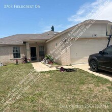 Building Photo - 3703 Fieldcrest Dr