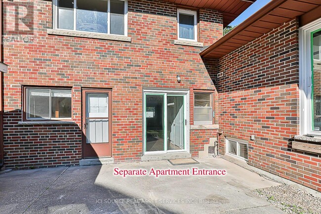 Building Photo - 48 Bridgeport St