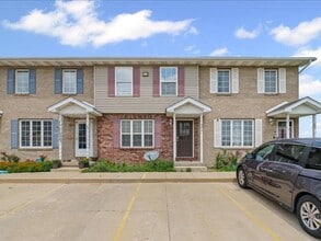 Building Photo - 28 Fetzer Ct