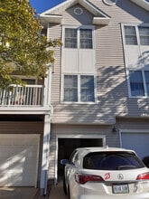 Building Photo - 12816 Fair Briar Ln