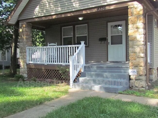 Building Photo - 4336 Bell St