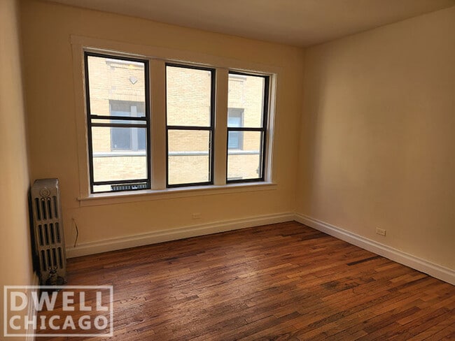 Building Photo - 1518 N Kedzie Ave