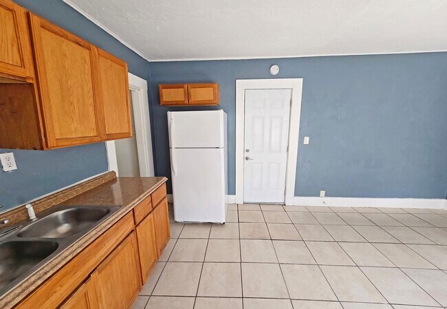 Foto del edificio - 612 26th St W