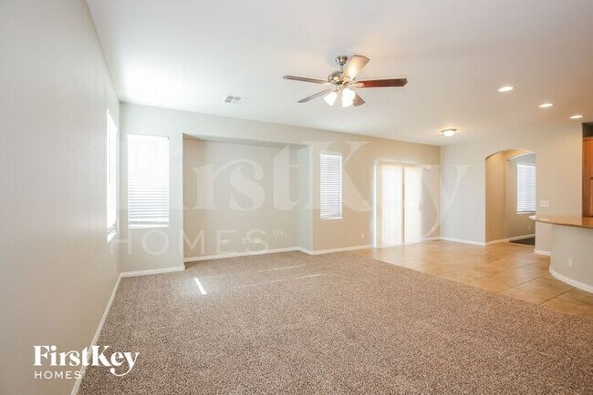 Building Photo - 6229 Green Heron St