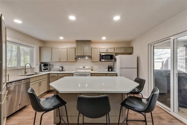 Building Photo - 712 Wedgegate Dr