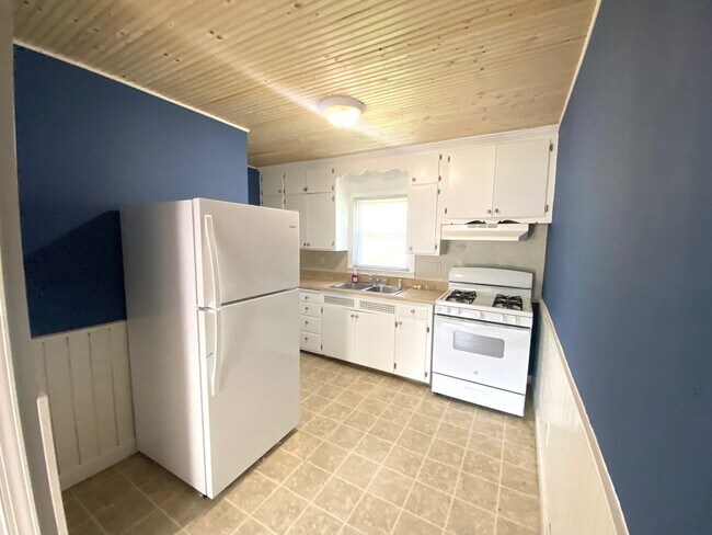 Foto del edificio - Ready to Lease - 2 Bedroom, 1 Bathroom Home in Peoria Heights!