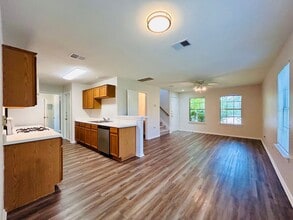 Building Photo - 8508 Apple Carrie Cove