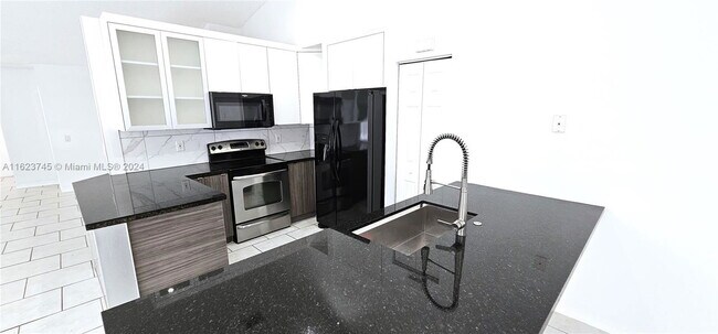 Foto del edificio - 4362 Pine Ridge Ct