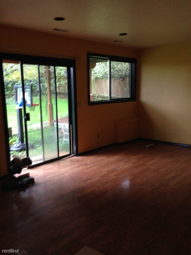 Foto del edificio - 16325 4th Ave SE