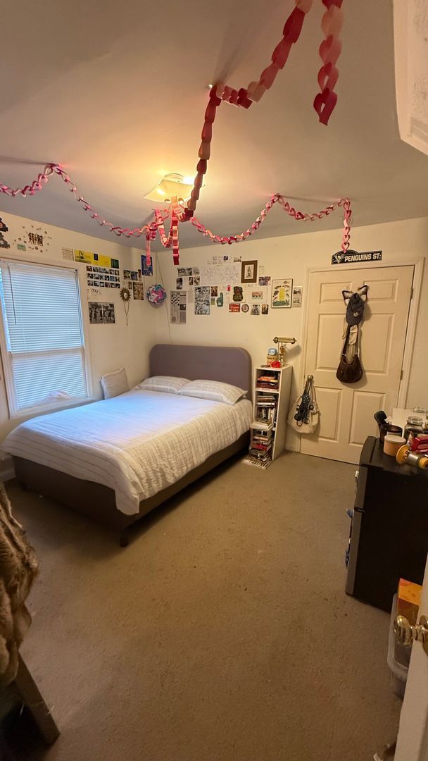 Foto del edificio - 505 N Greensboro St