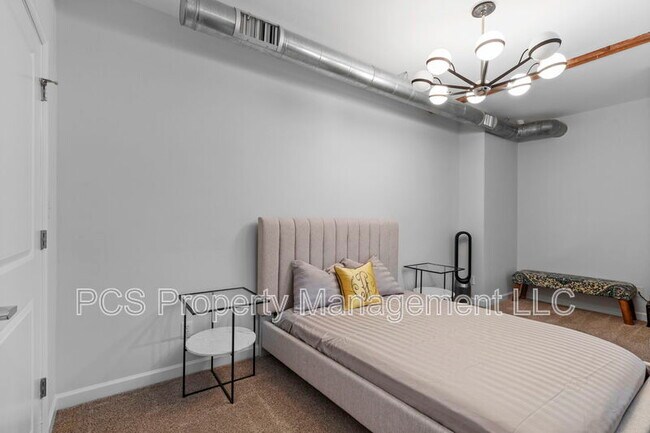 Foto del edificio - 815 Porter St