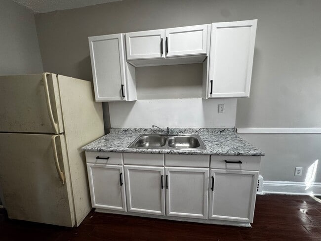 Foto del edificio - 395 E 152nd St