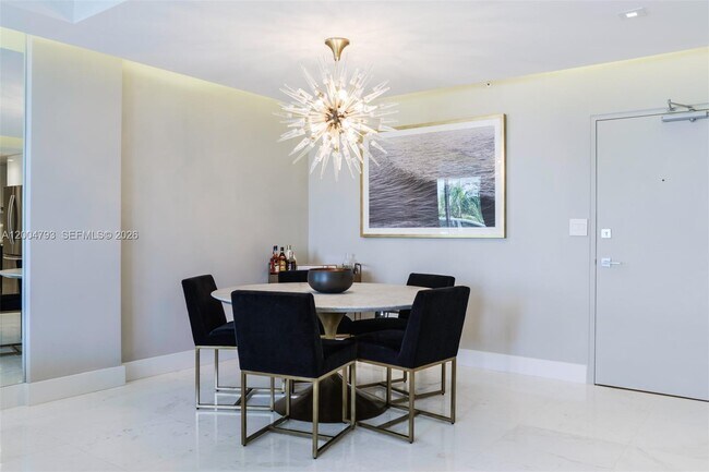 Foto del edificio - 10275 Collins Ave