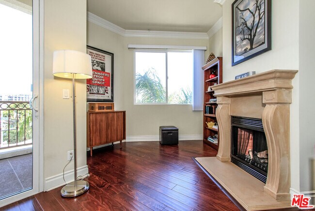 Foto del edificio - 855 Wilcox Ave