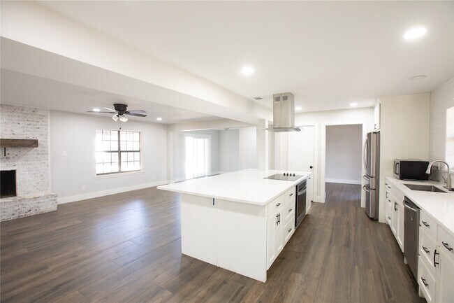 Foto del edificio - 1929 N Lake Trail