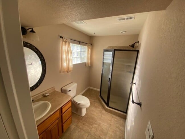 Building Photo - Large, Beautiful Home! Walking Distance to St. Mary's!