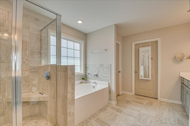 Foto del edificio - 211 Palisade Rdg