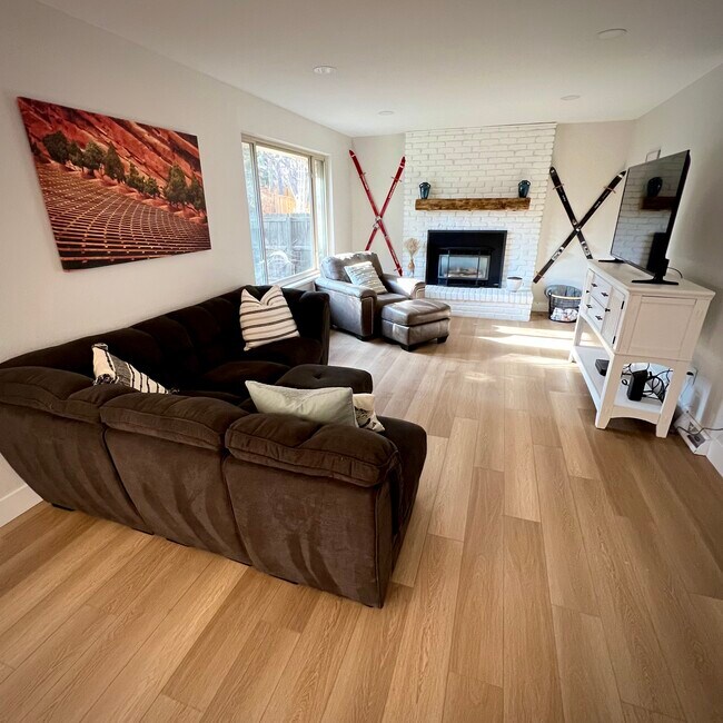 Foto del edificio - 14372 W Archer Ave