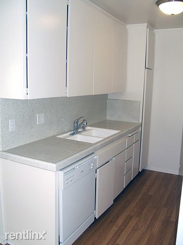 Foto del edificio - 10138 Palms Blvd