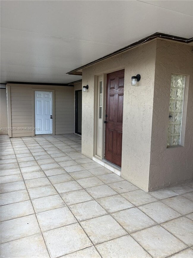 Building Photo - 1970 SW 24th Cir