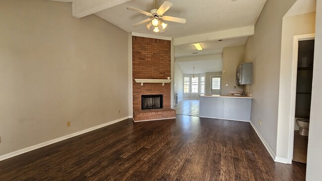 Building Photo - 4041 Long Creek Rd