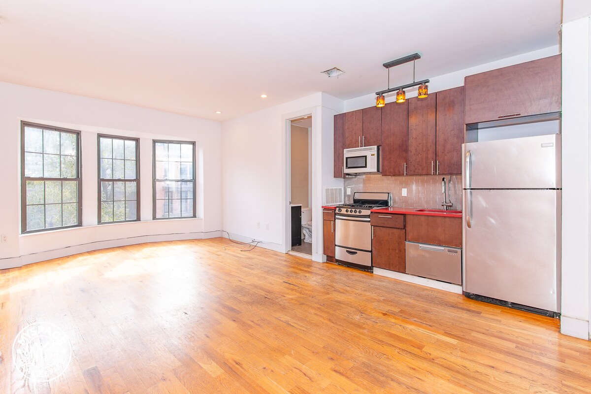 Foto principal - 101 Quincy St