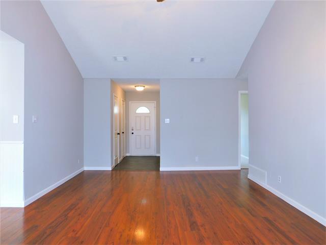 Foto del edificio - 2512 Chaparral Ct