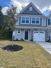 Building Photo - 208 Brochaill Ct