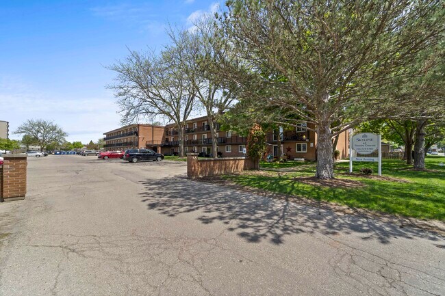 Photo du bâtiment - Timmins Apts