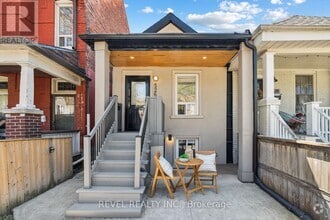 Building Photo - 526 Quebec Ave