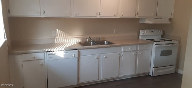 Building Photo - 3 br, 2 bath House - 2186 Saint James Blvd