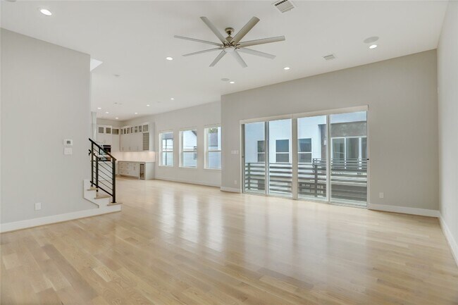 Foto del edificio - 1716 Rosewood St