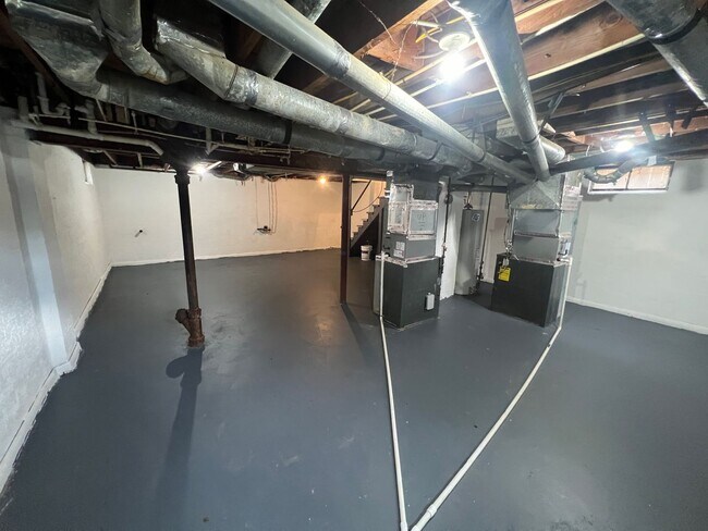 Foto del edificio - 397 S Ogden Ave