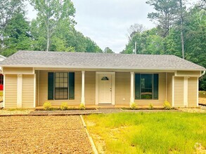 Building Photo - 16A CR 302