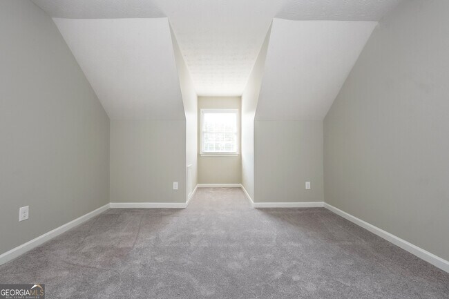 Foto del edificio - 160 Willow Tree Terrace