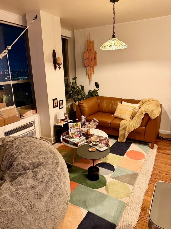 Foto del edificio - 3550 N Lake Shore Dr