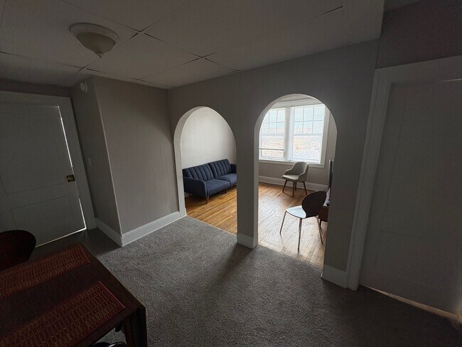 Foto del edificio - 357 Madison Ave SE