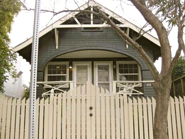 Front of property - 252 Market St