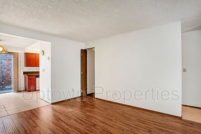 Building Photo - 8311 SE 17th Ave