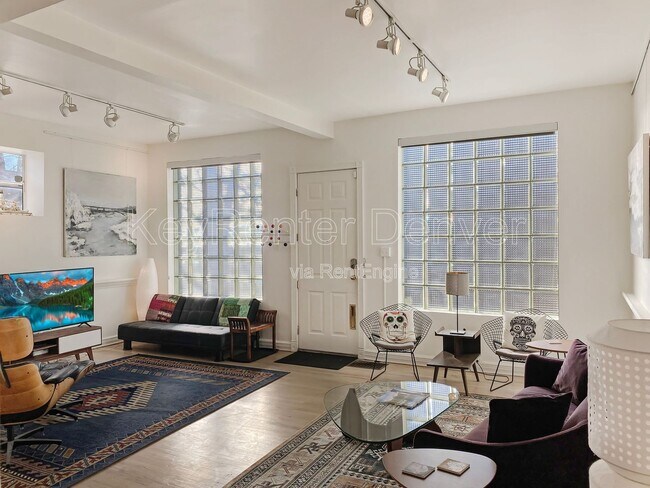 Foto del edificio - 3514 Navajo St