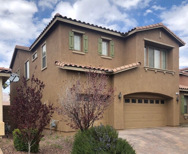 Building Photo - 3924 San Esteban Ave