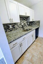 Building Photo - Parc At 21st